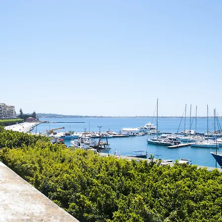 L'approdo Delle Sirene 4*