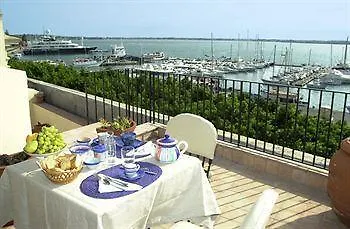 Frühstückspension L'approdo Delle Sirene 3*