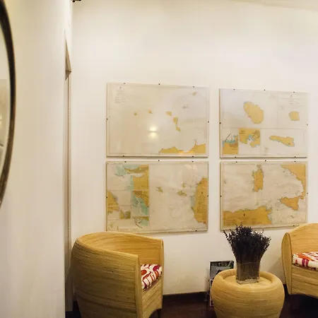 L'approdo Delle Sirene فندق مبيت وإفطار سيراكوزا