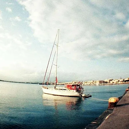 L'approdo Delle Sirene Συρακούσες