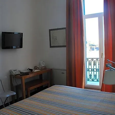 L'approdo Delle Sirene Bed & Breakfast 4*