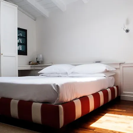 Panzió L'approdo Delle Sirene